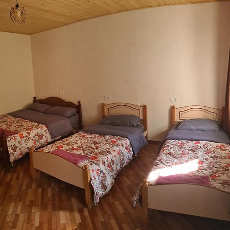 Guest House Emanueli Tropoje Exterior photo